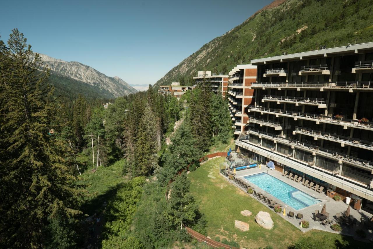 The Lodge At Snowbird Alta Exterior photo