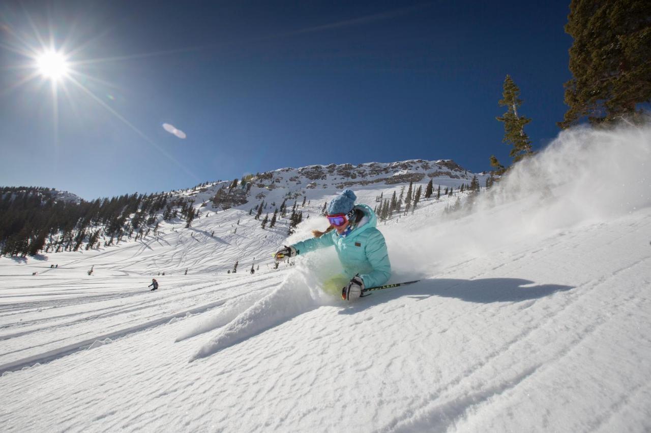 The Lodge At Snowbird Alta Exterior photo