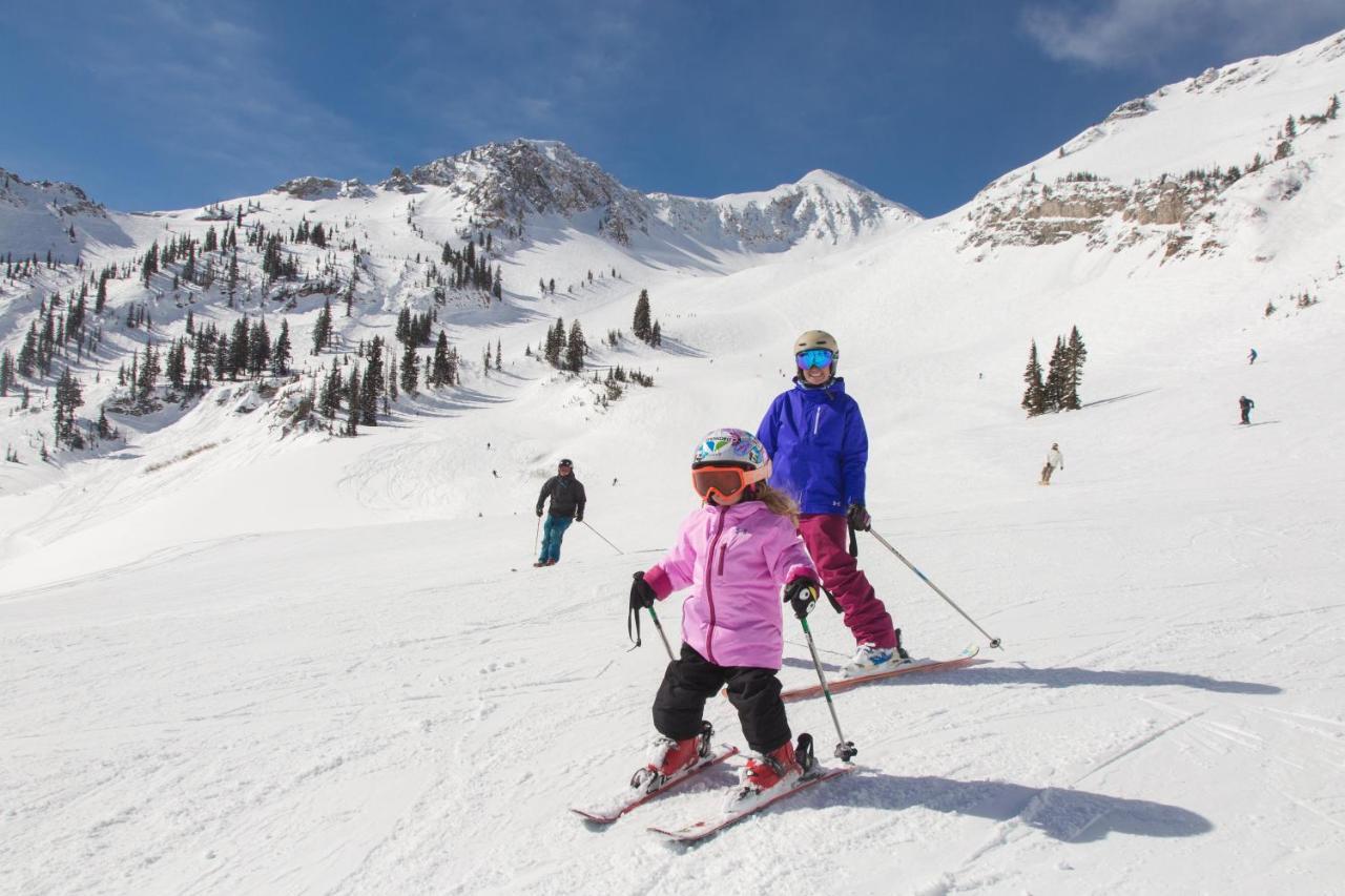 The Lodge At Snowbird Alta Exterior photo